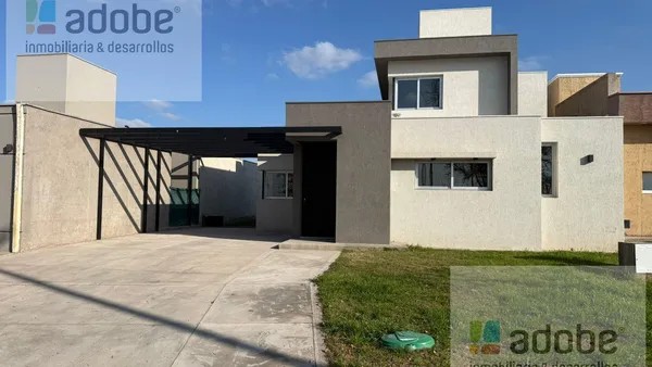 Casa en B° Ciro de Vieytes- Maipú