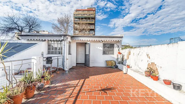 Casa en Av. Gaona al 4200