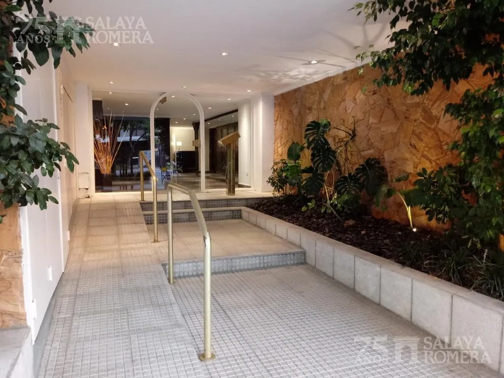 Departamento en Av. libertador entre roque saenz peña y juan bautista alberdi