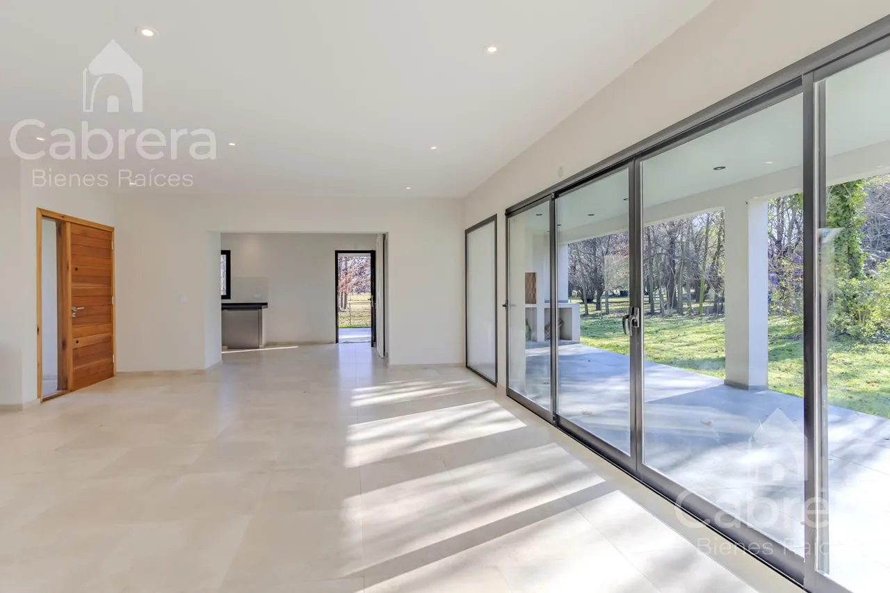 Casa en Estancia Las Malvinas