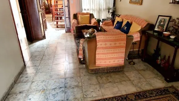Casa en Casa en Venta - Sobre Av. Alem