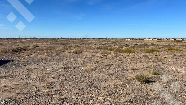 Terreno en En Venta, Lote de 300m² en Vista Alegre, Centenario