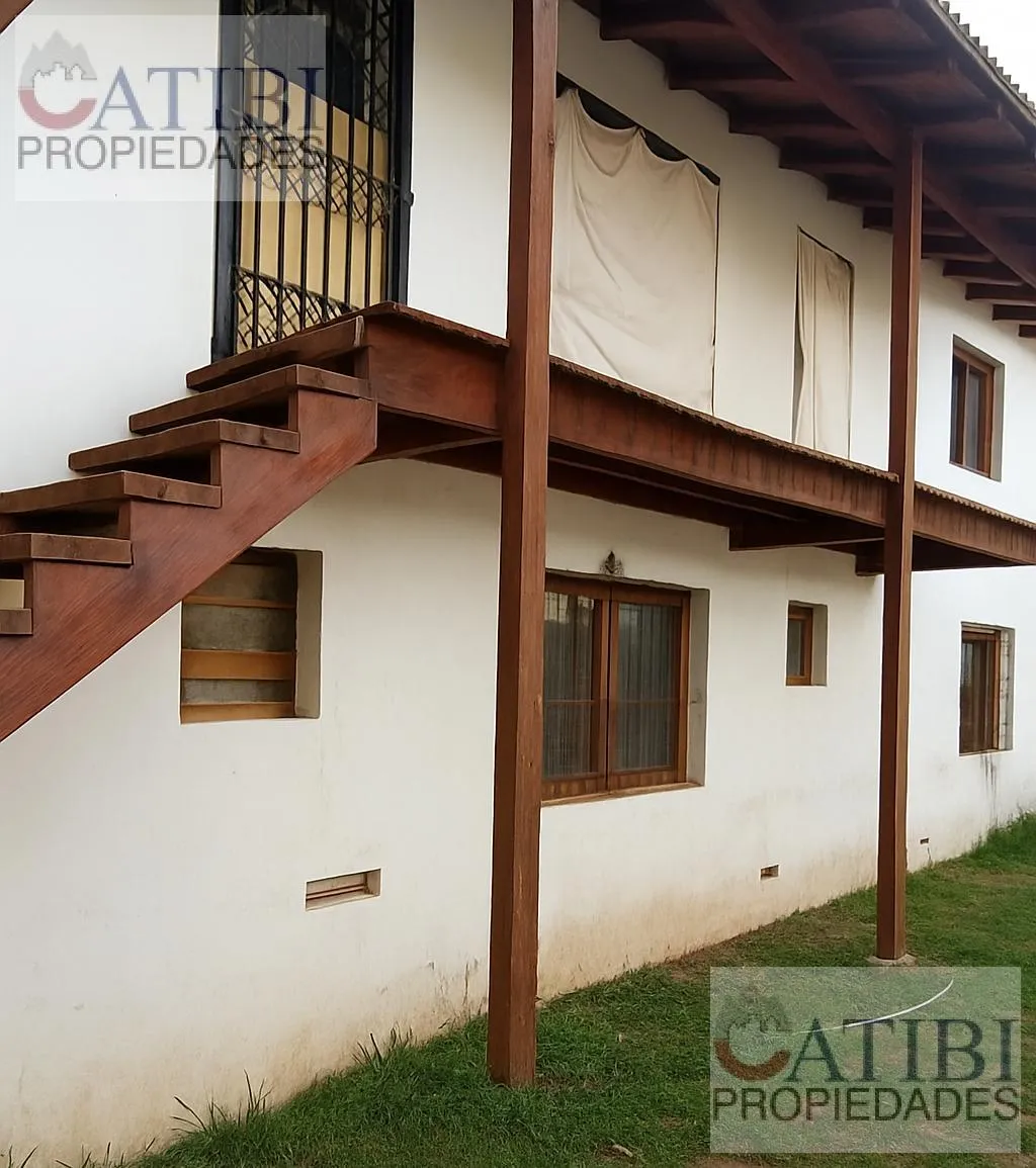 Departamento en Hermite y Quaglia
