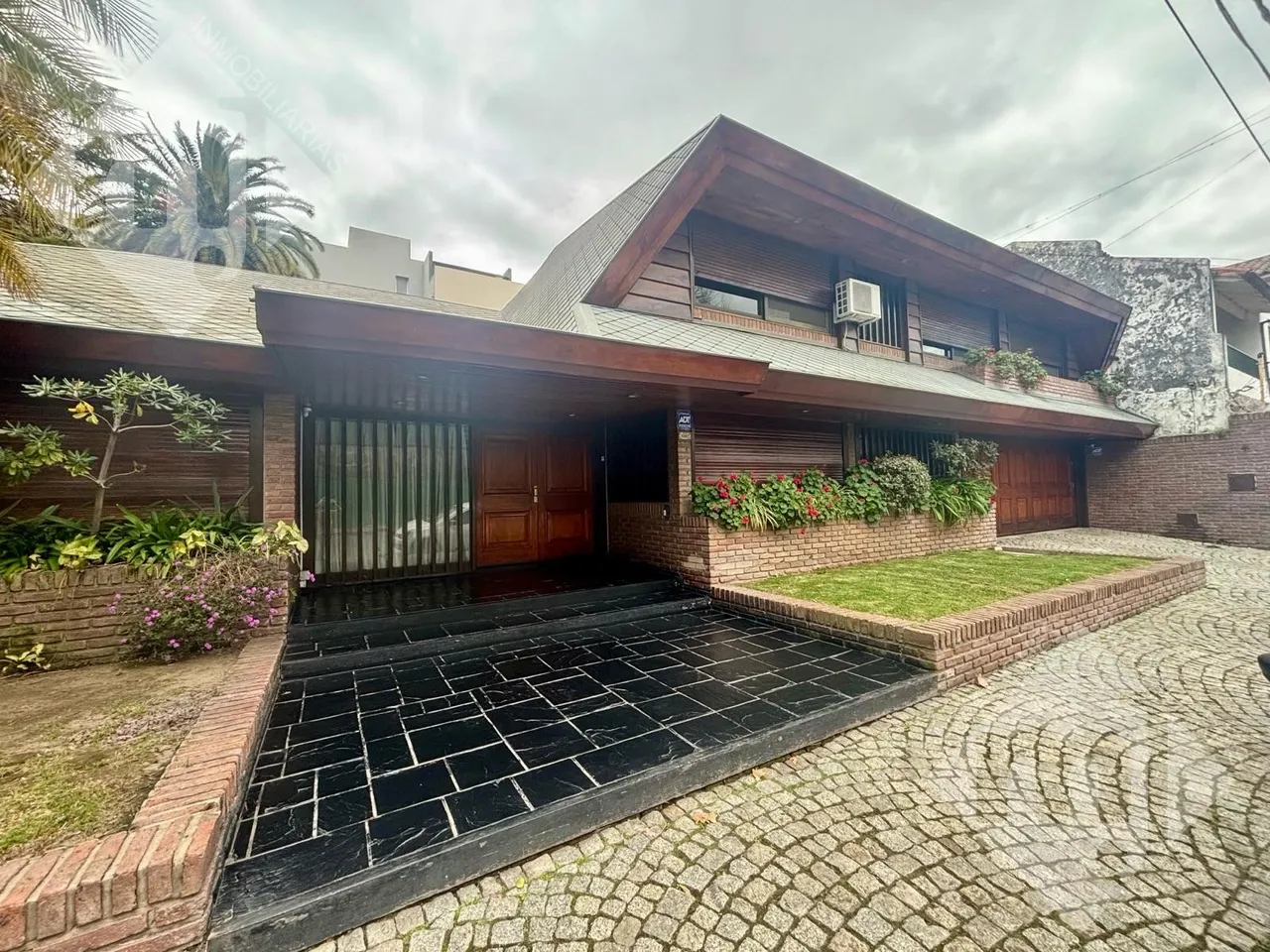 Casa en Rosario al 1000