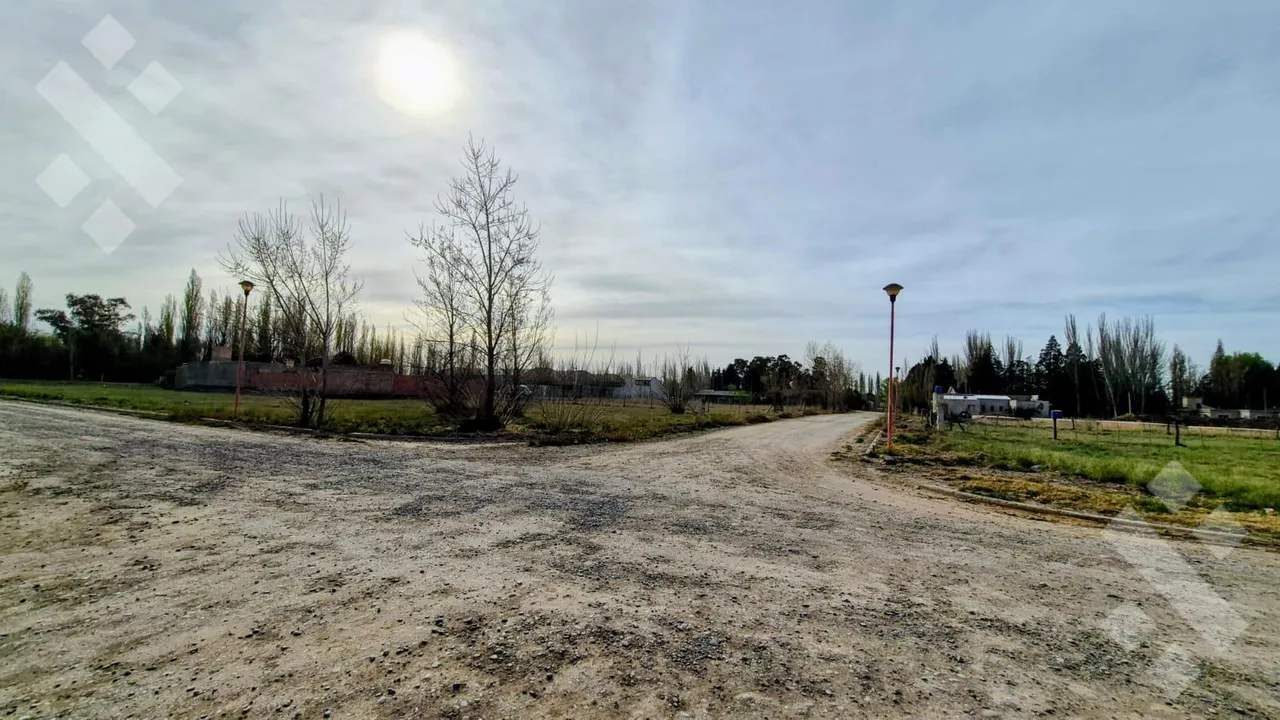 Terreno en VENTA LOTE 1000m2 - B° COOP. 10 DE MARZO, FERNANDEZ ORO