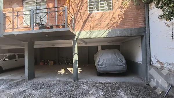 Cochera en Venta Cochera Semicubierta , La Rioja 1100 Neuquen