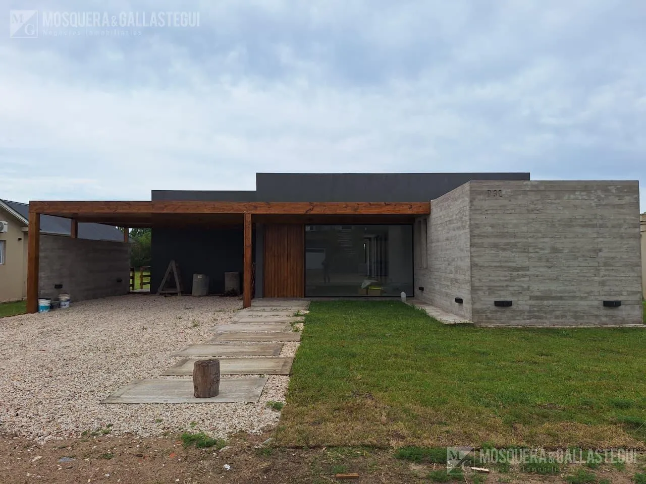 Casa en Costa Esmeralda - Deportiva
