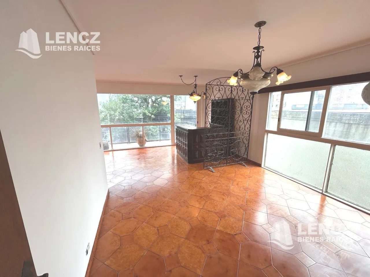 Departamento en Almirante Brown al 600
