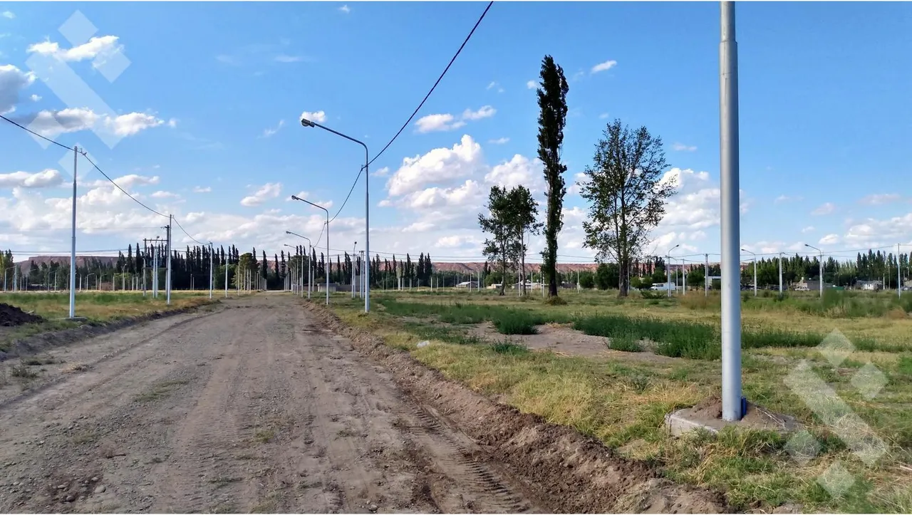 Terreno en Venta lote de 360 m2 - Bº Mangeles - Plottier