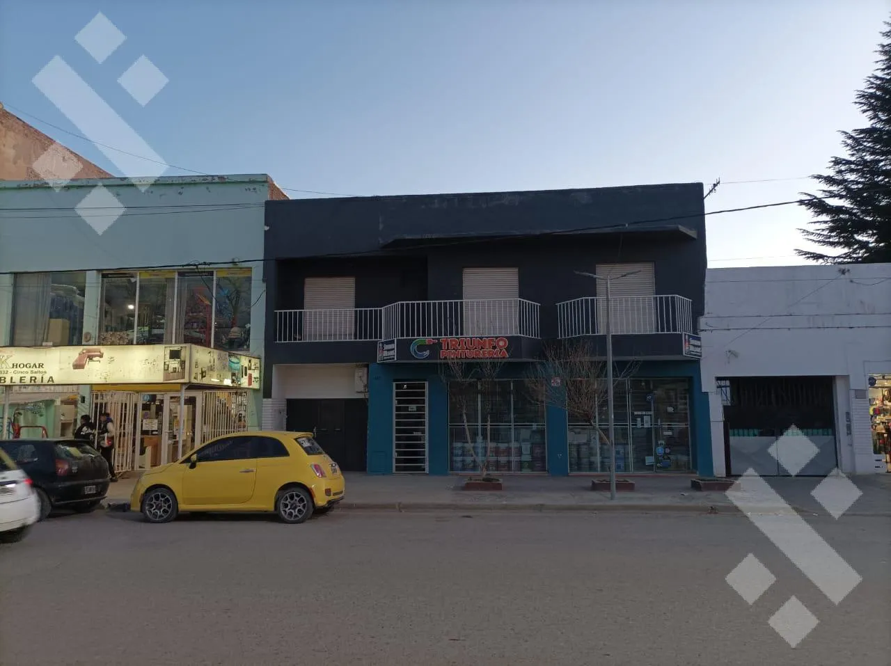 Local Comercial en Gral. Roca 354