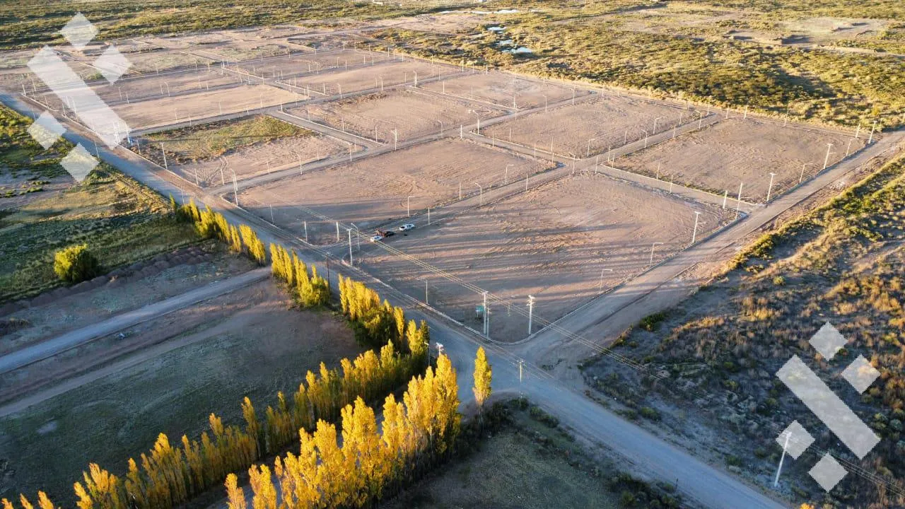 Terreno en Venta lote 432 m2 - Apto Comercial - B° Peumayen - Plottier