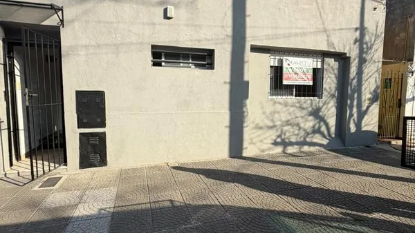 Departamento en guido spano 816
