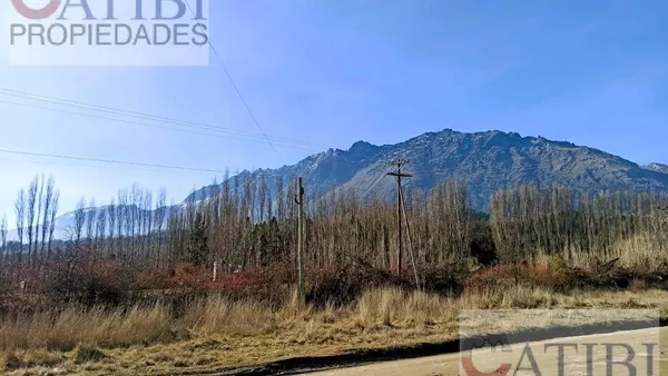 Terreno en Camino Los Ñires y Callejón Aravena
