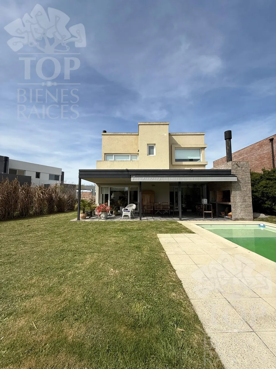 Casa en Araucarias al 100