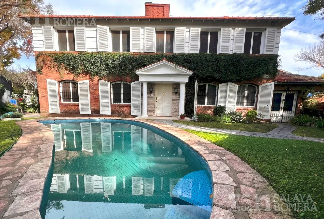 Casa en Dr Mariano Moreno al 500
