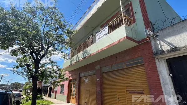 Casa en Libertad al 7900
