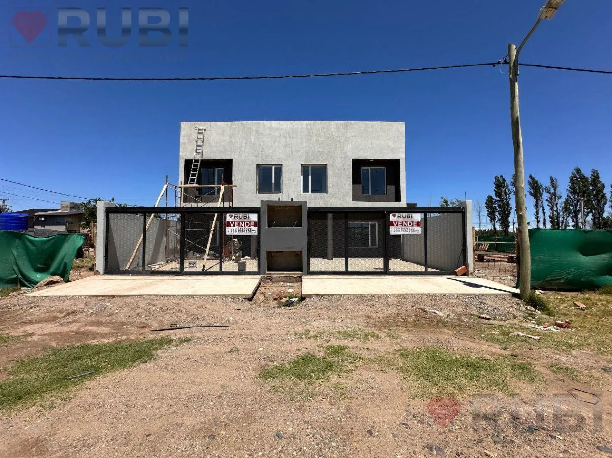 Departamento en DUPLEX EN VENTA EN EL BARRIO ALTOS DE LIMAY