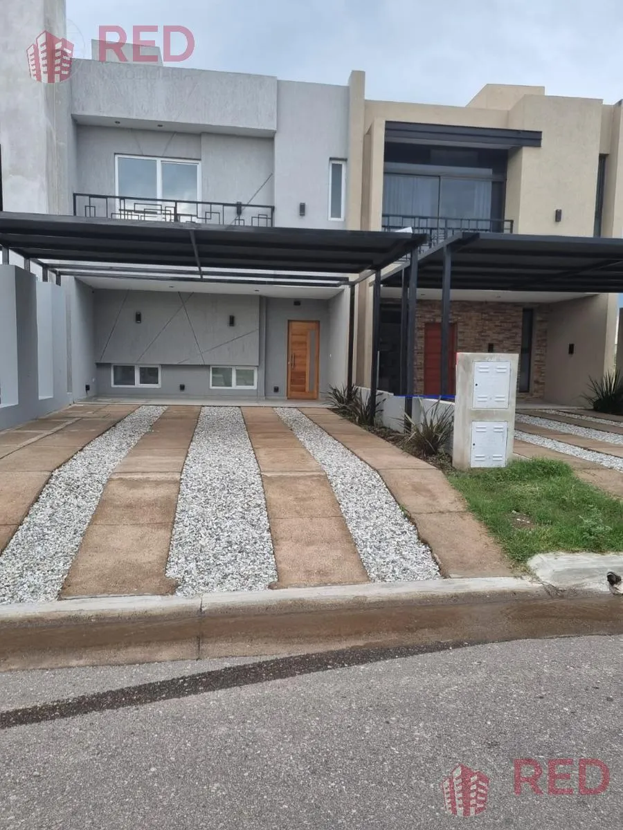 Casa en Duplex en Docta Boulevard