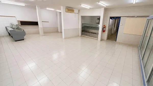 Local Comercial en Tucuman al 2000