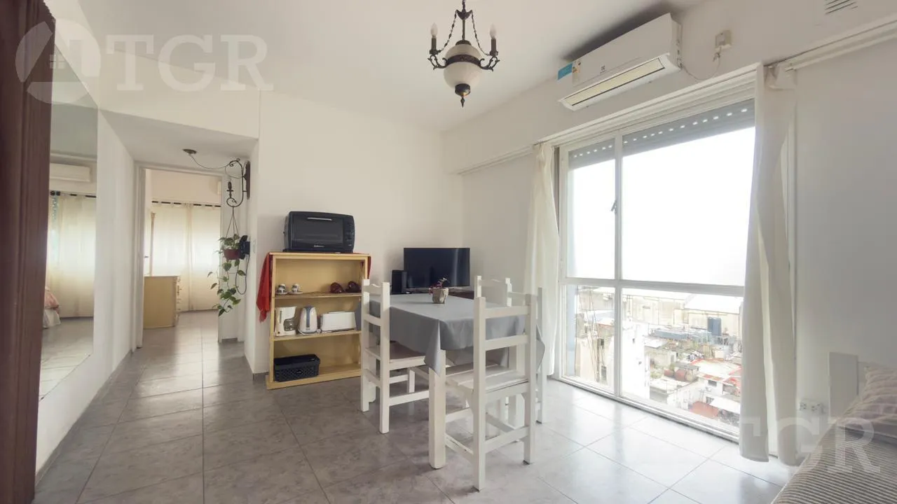 Departamento en Lavalle 750