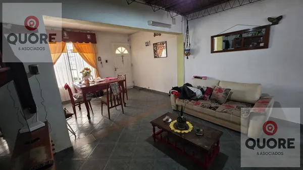 Departamento en Rodhe al 900