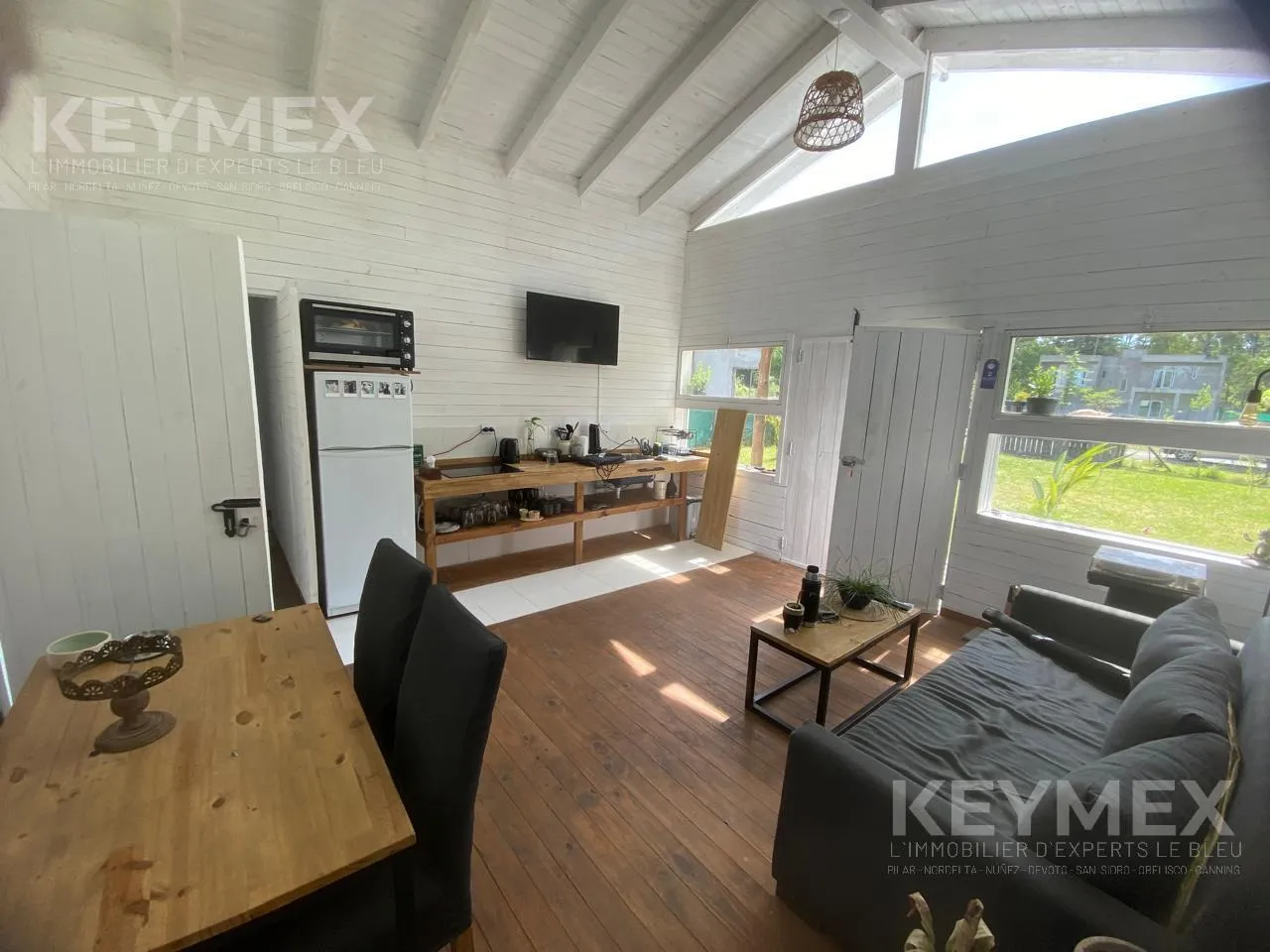 Casa en Bali y Estrecho de Berlin, Eco Islandia, Ingeniero Maschwitz, Escobar