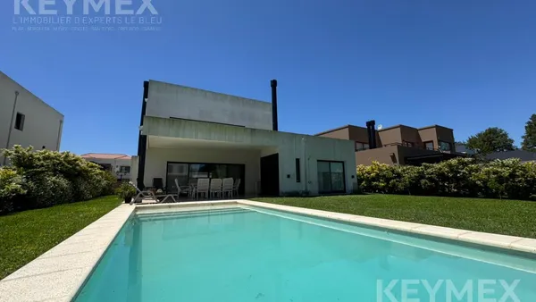 Casa en Altos de Campo Grande