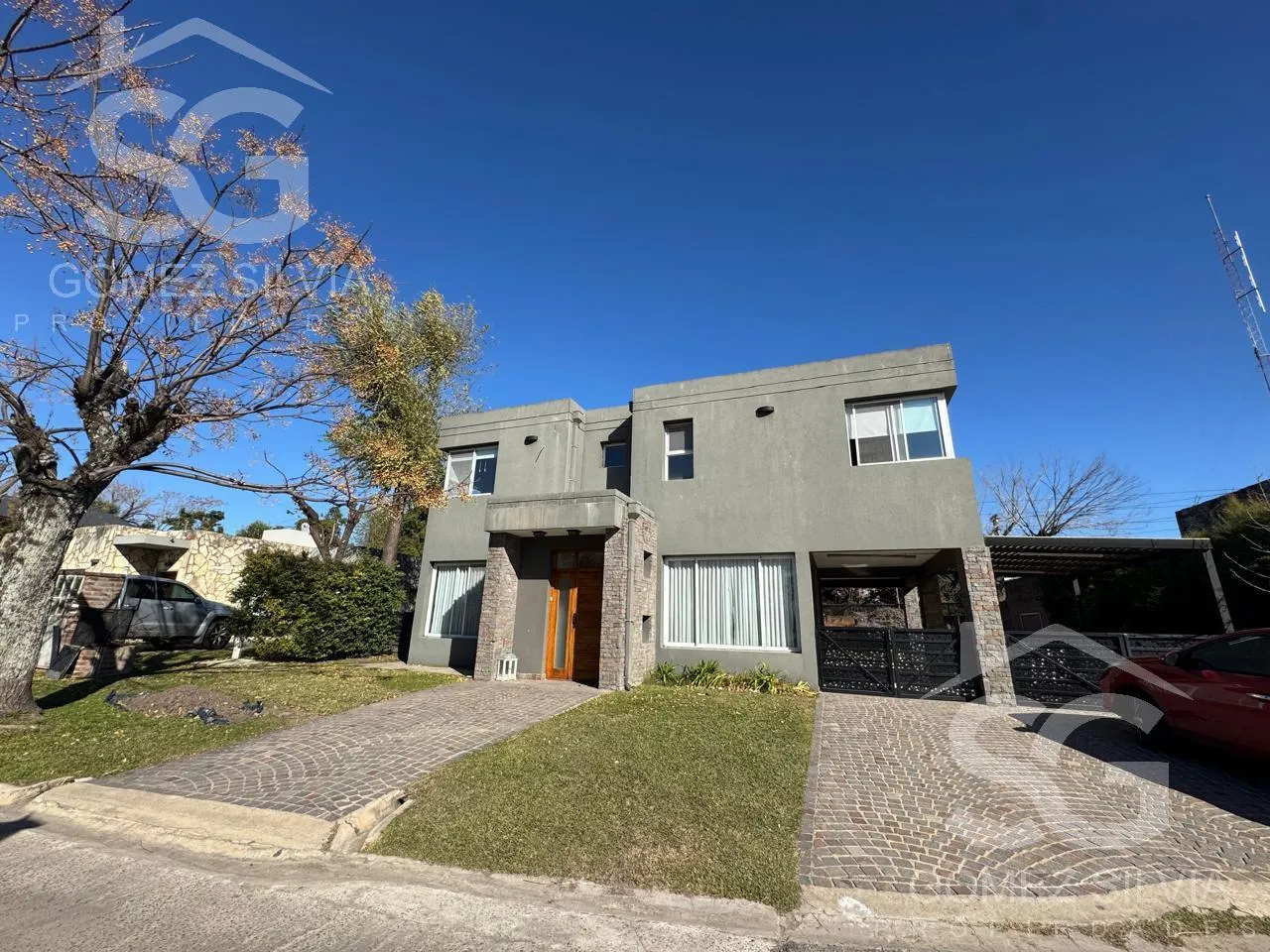 Casa en BARRIO CERRADO ALTOS DEL SOL-PARQUE LELOIR-HORACIO QUIROGA 4900