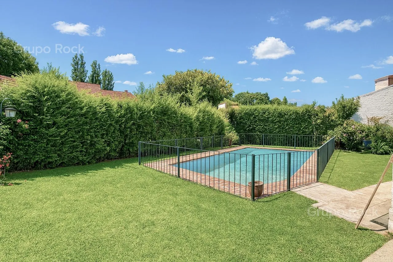 Casa en Campo Chico Country Club