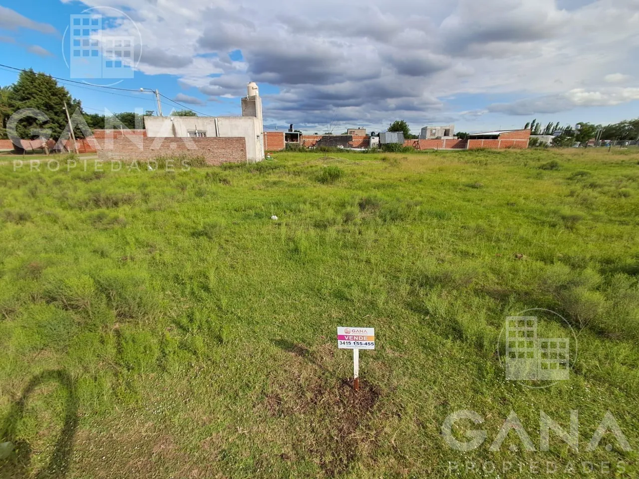 Terreno en cuyo y buen orden