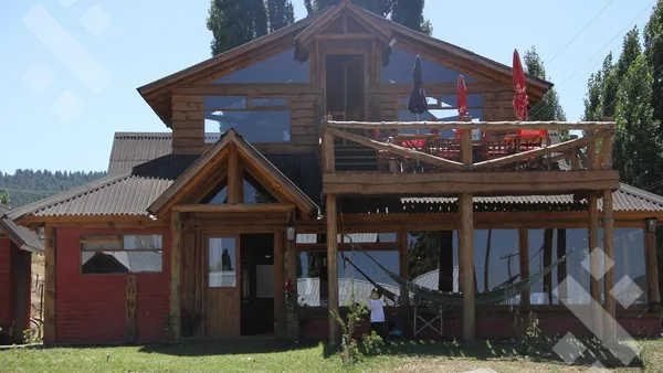 Hotel en Venta Hostería 16 dormitorios - Alumine