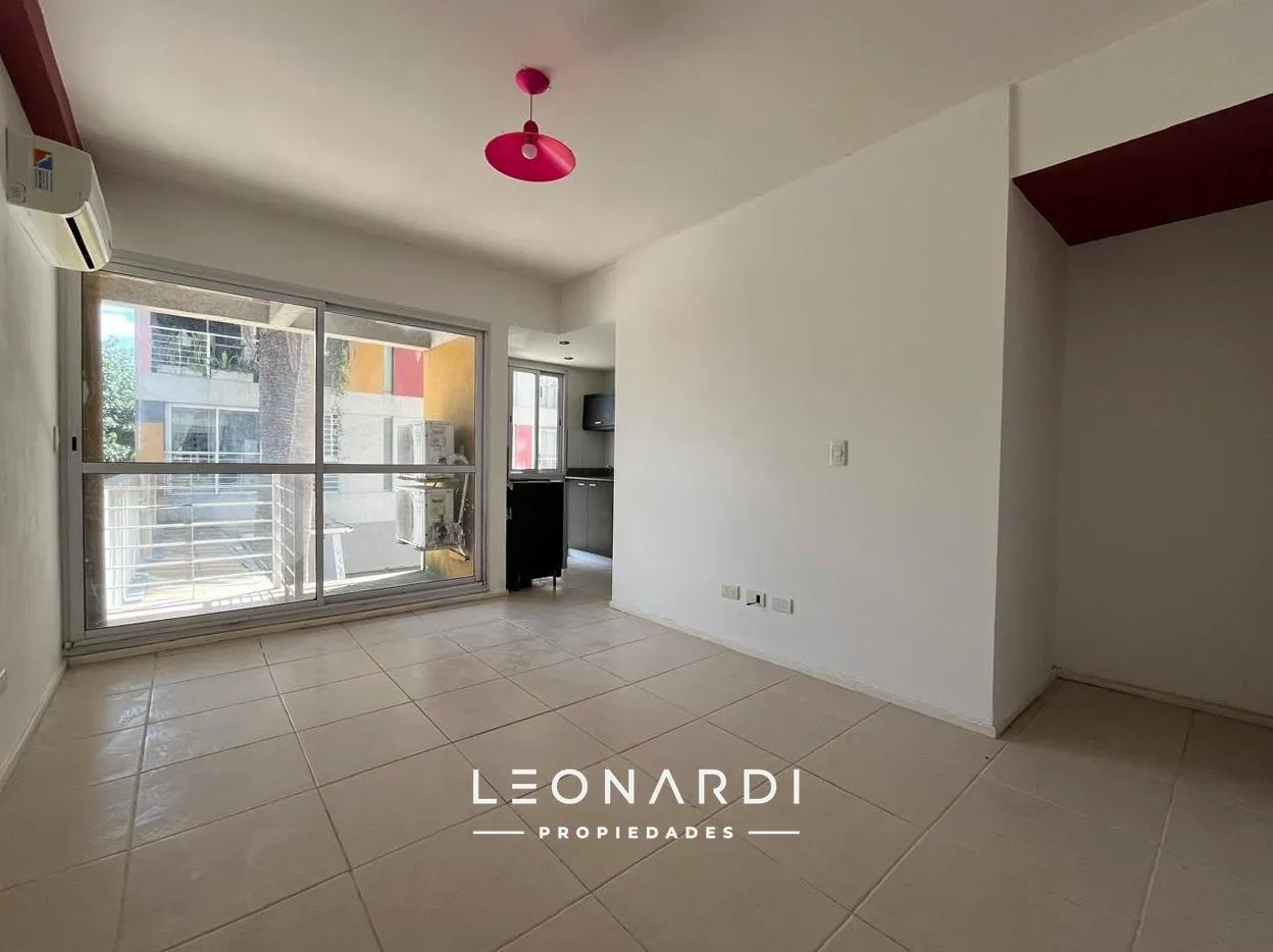 Departamento en Asborno 365, T2 1º piso + cochera