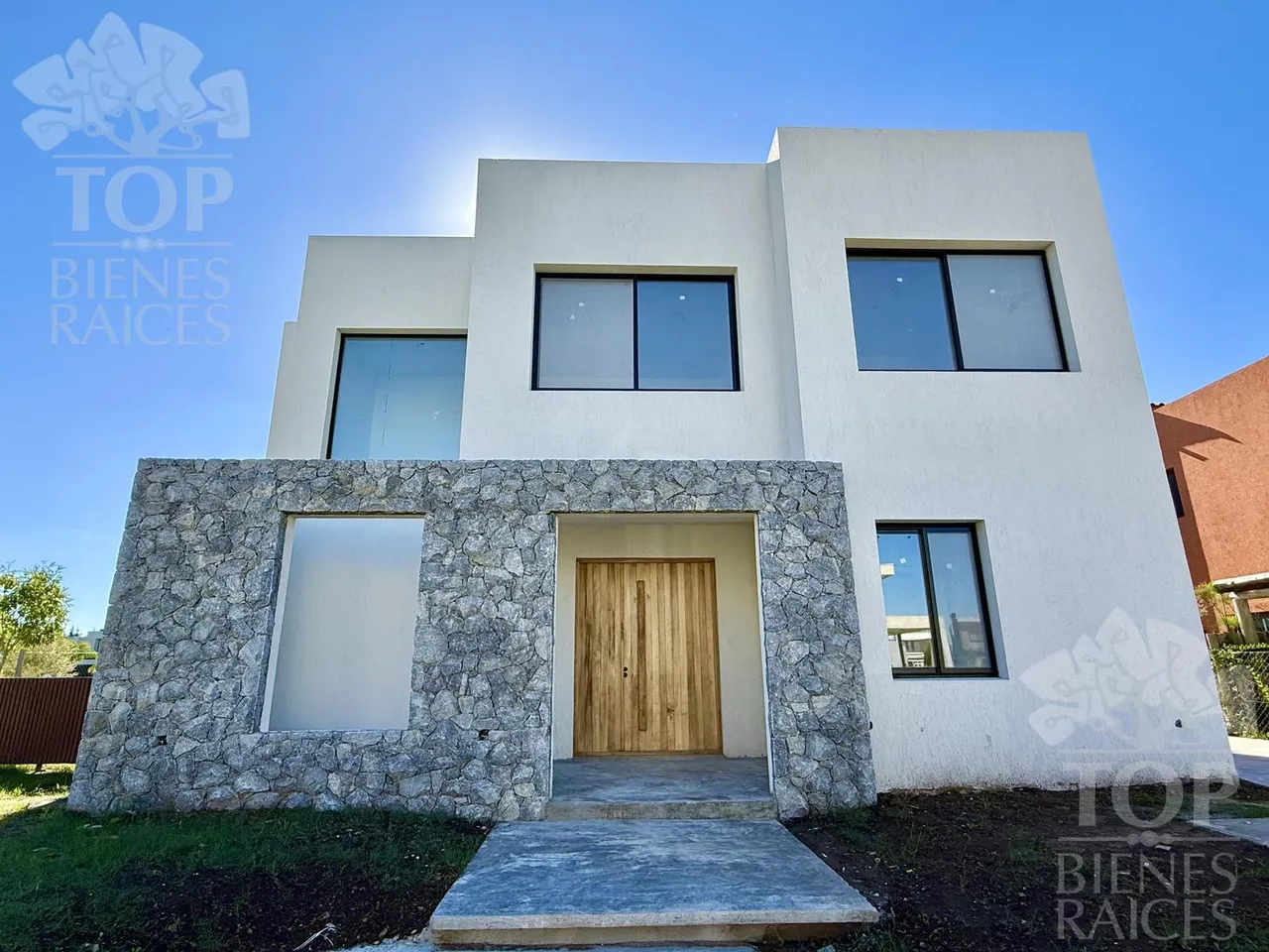 Casa en Laguna Grande - Villanueva