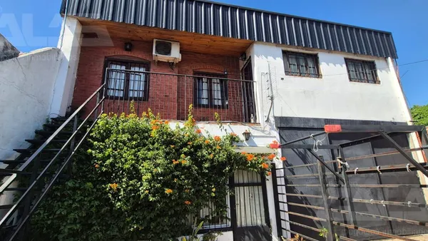Casa en Roberto Prack al 400