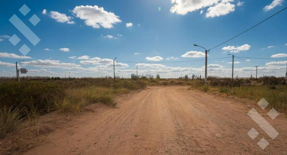 Terreno en En Venta, Lote de 300 m2, Barrio La Dorada Senillosa