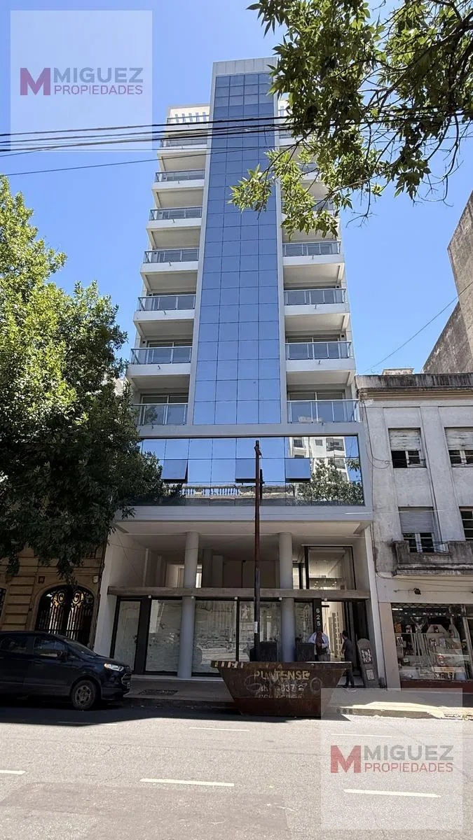 Oficina en 54 e/ 7 y 8