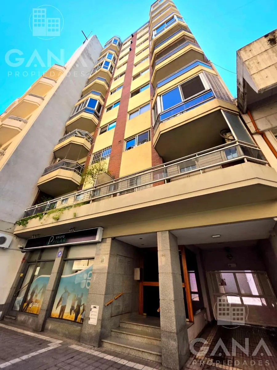 Departamento en Buenos Aires al 800