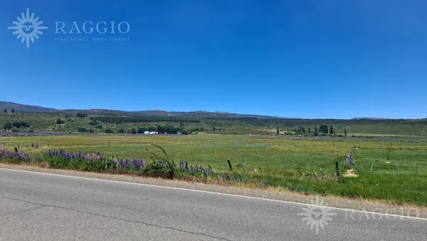 Terreno en Lote de 587 m2 en Cholila (so-79)