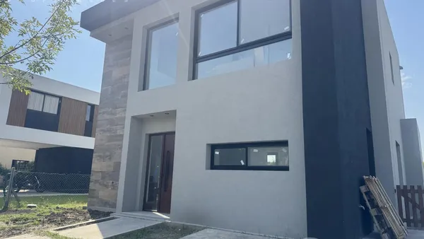 Casa en Vila Marina I