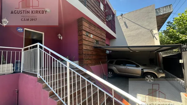 Casa en av .Presidente Juan Domingo Peron al 2800
