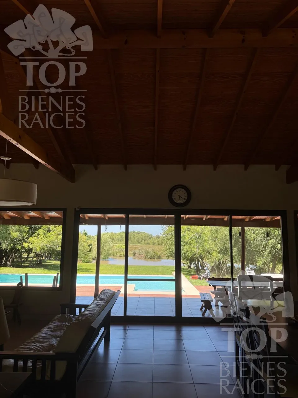 Casa en Hermosa Chacra en Estancia El Aduar, Zárate