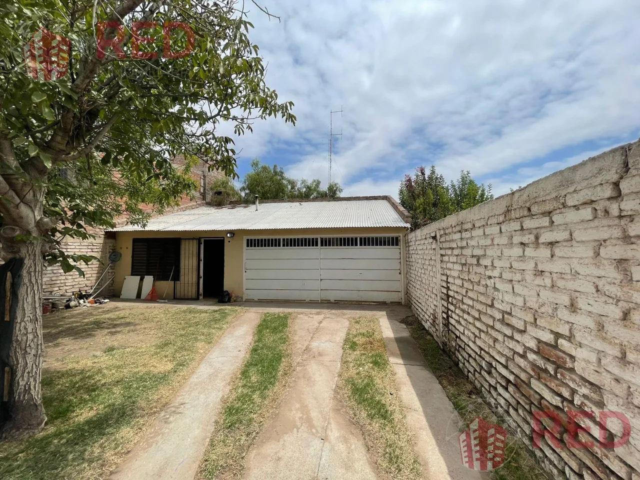 Casa en Los Mayas al 400