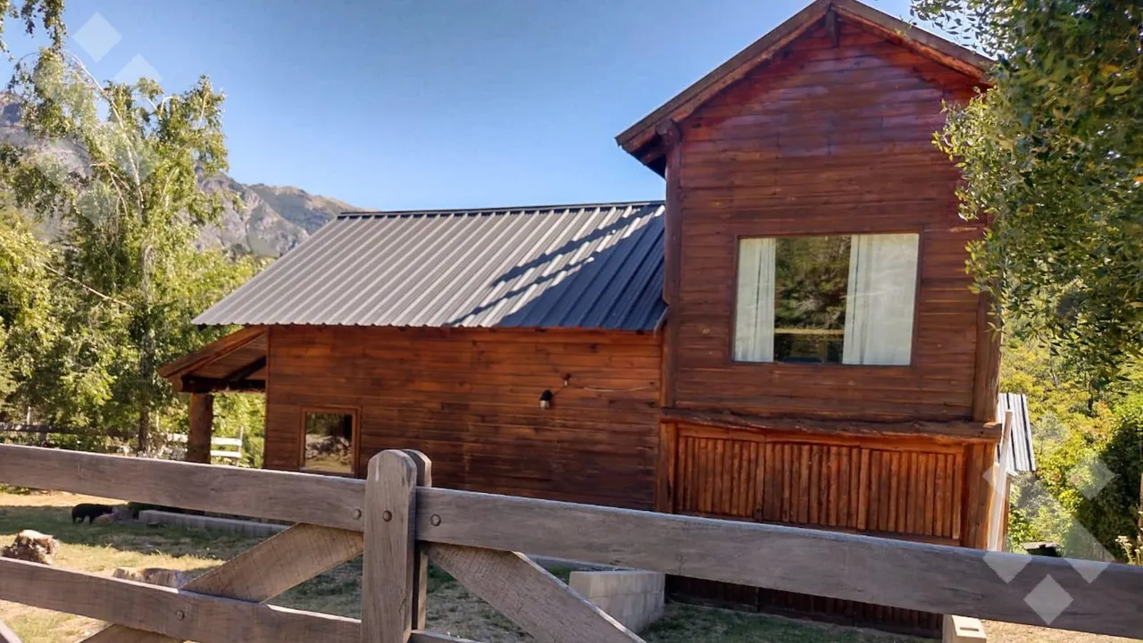 Casa en Venta Cabaña 2 dormitorios - Rio Hermoso - San Martin de los Andes