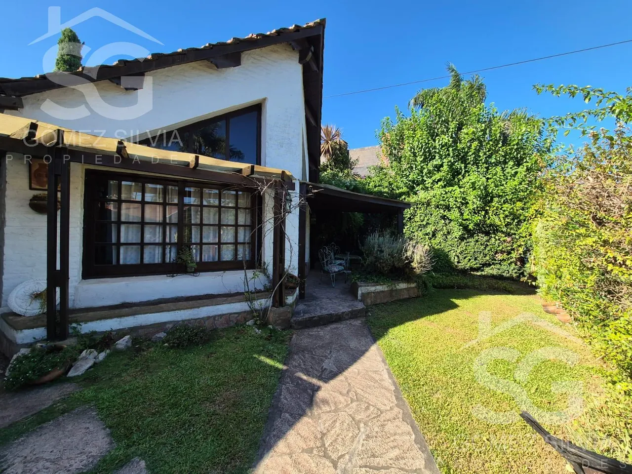 Casa en PUERTO BERMEJO AL 100