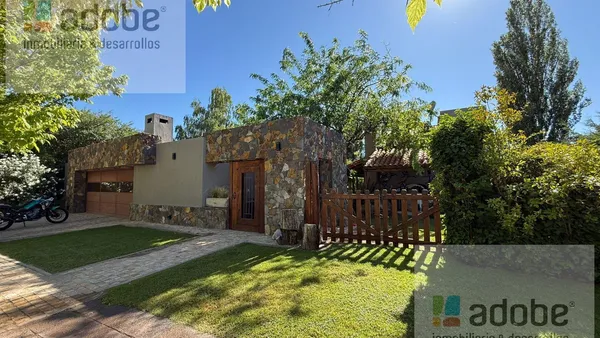 Casa en B° RINCÓN DE CHACRAS- LUJAN DE CUYO