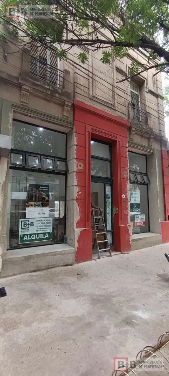 Local Comercial en Sarmiento al 100
