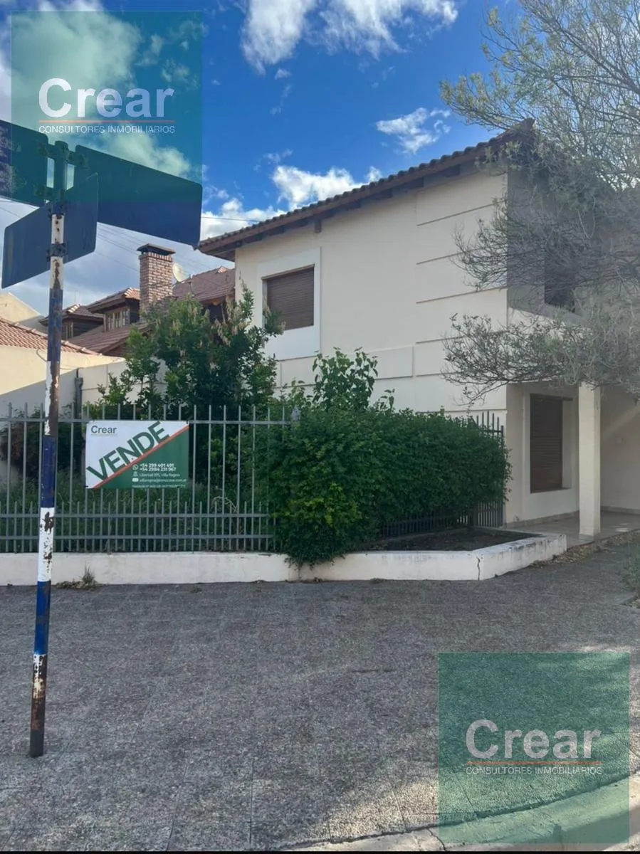 Casa en Urquiza y Mariano Moreno