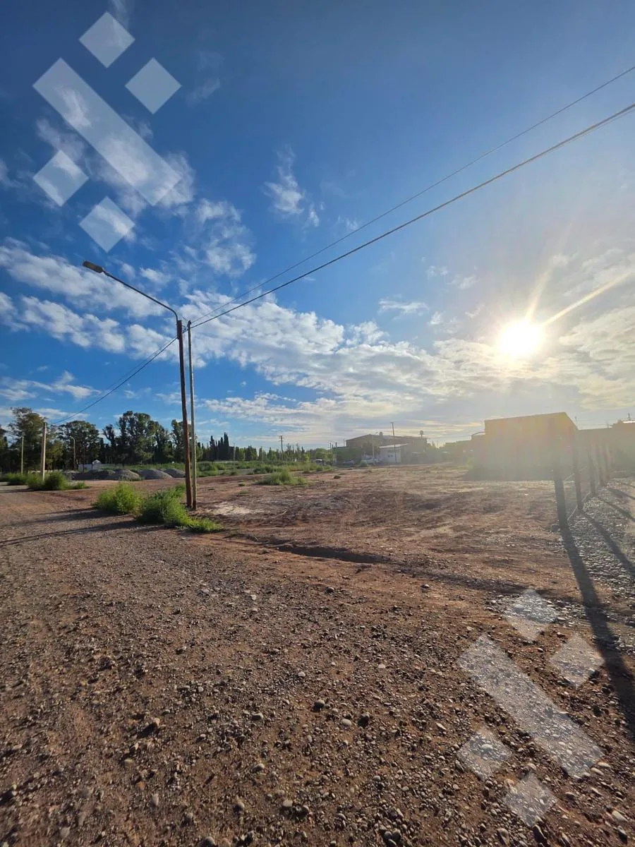 Terreno en En venta, Terreno 250 m2, Loteo Elena Rosa, Plottier (Zona Roca y Godoy), Plottier