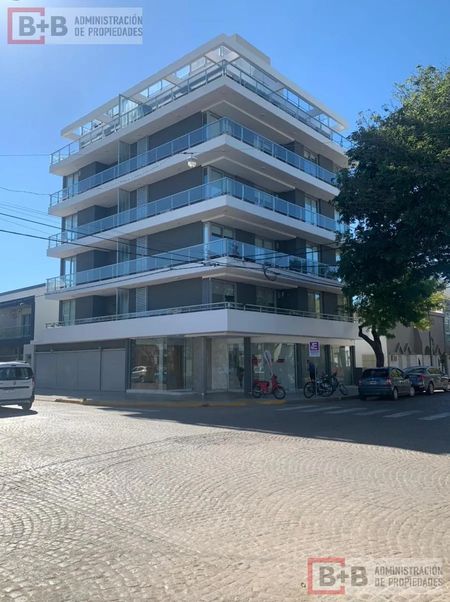 Departamento en Maipu Esquina Arenales