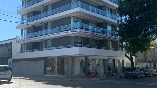 Departamento en Maipu Esquina Arenales